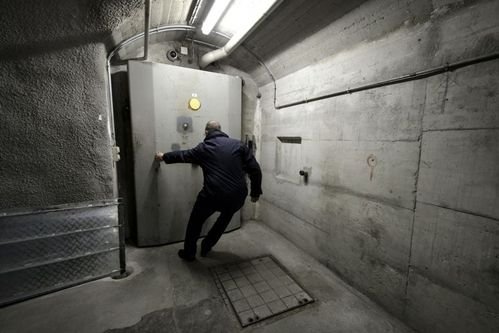 Underground vault stores $10 billion in Bitcoin for the rich