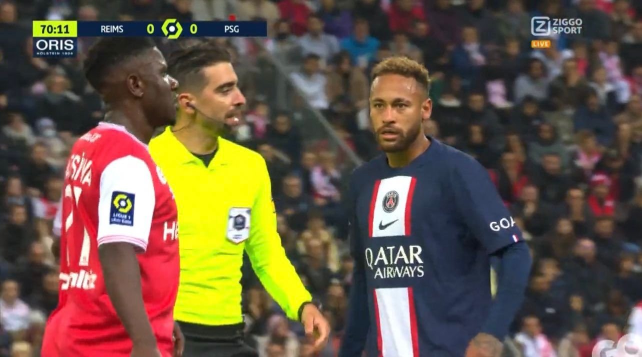 Van Basten wants the defenders to play hard with Neymar 1