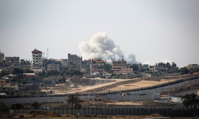 Israel stepped up attacks across the Gaza Strip